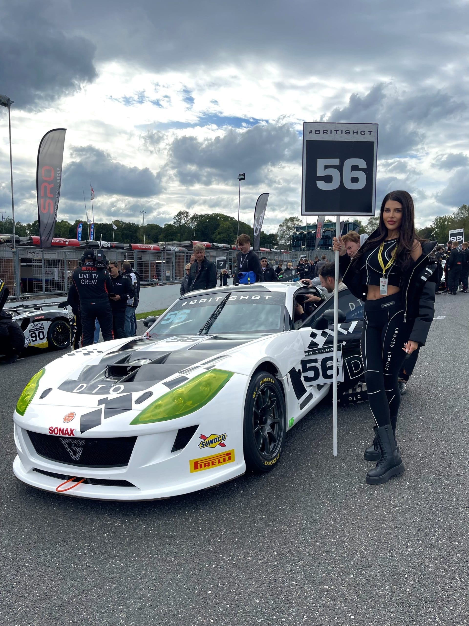 British GT Grid Girls - Elpromotions Agency